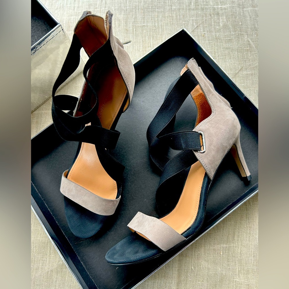 Sigerson Morrison Black & Tan Strappy Heels Sz 8.5 excellent condition